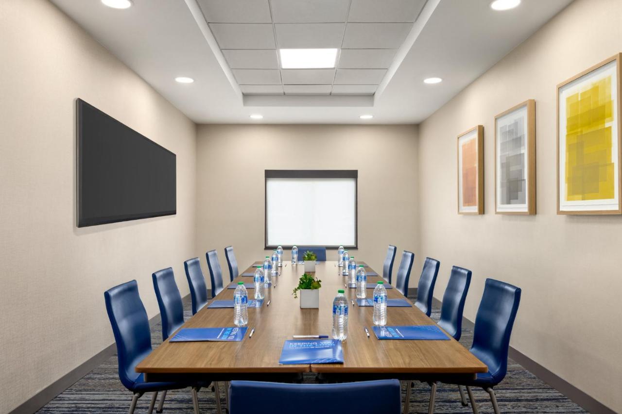 Holiday Inn Express Hotel & Suites Fort Pierce West By Ihg Eksteriør billede