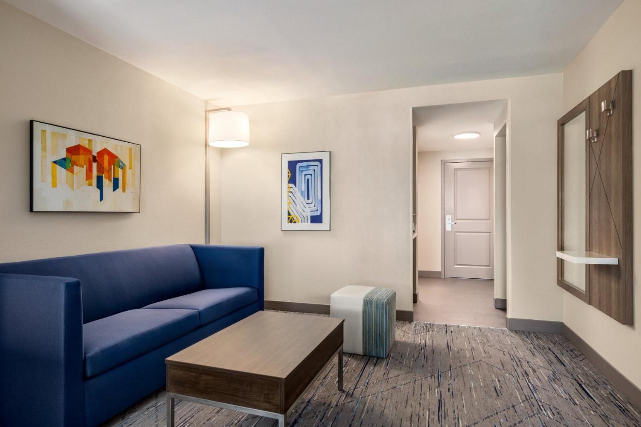 Holiday Inn Express Hotel & Suites Fort Pierce West By Ihg Eksteriør billede