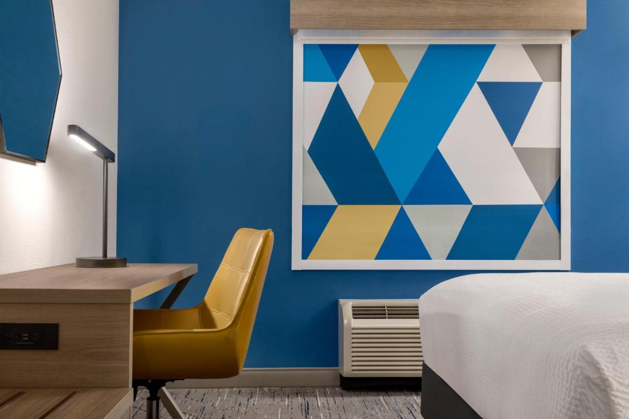 Holiday Inn Express Hotel & Suites Fort Pierce West By Ihg Eksteriør billede