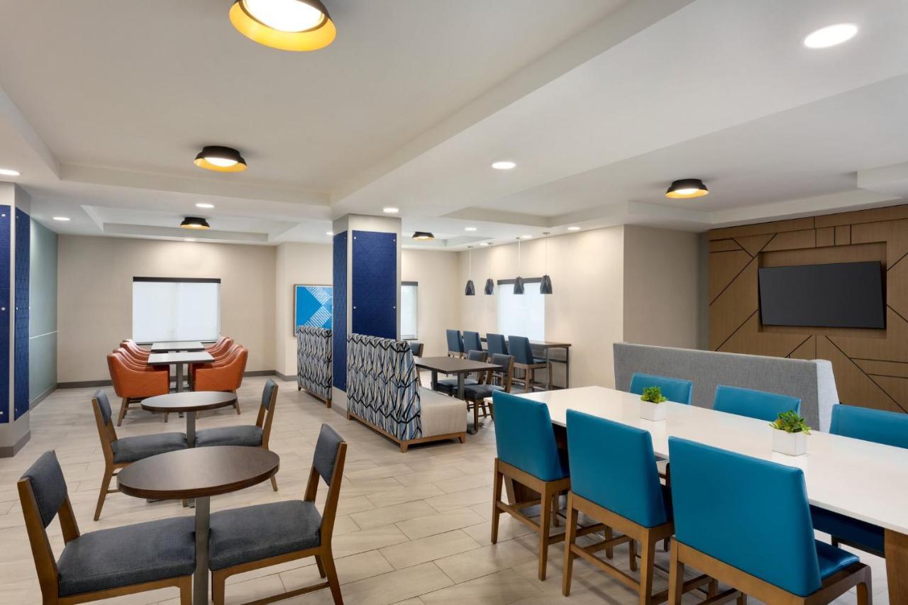 Holiday Inn Express Hotel & Suites Fort Pierce West By Ihg Eksteriør billede